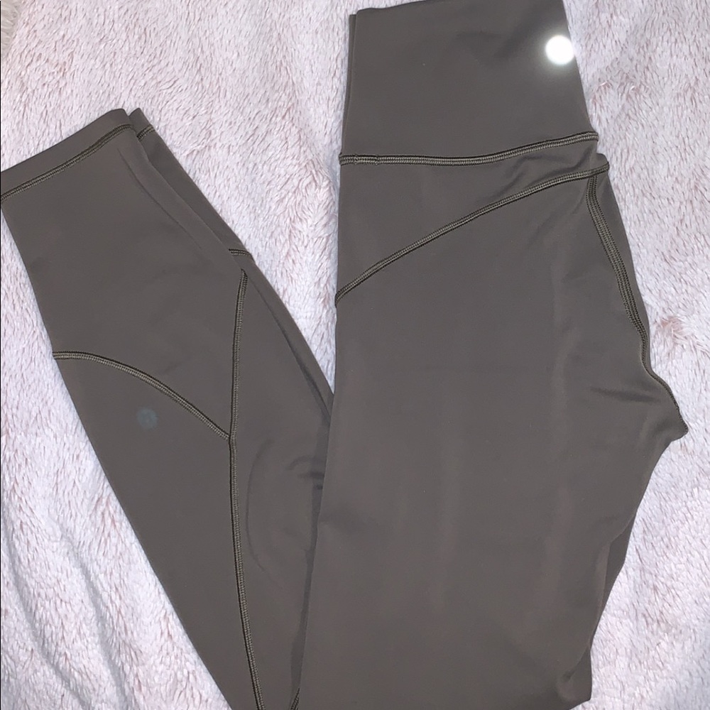 Lululemon leggings